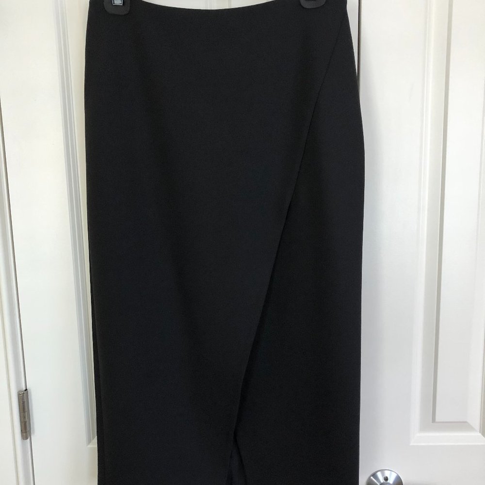 Theory Tapered Midi Skirt in Stretch Wool Blend, Black, size 10, NWT